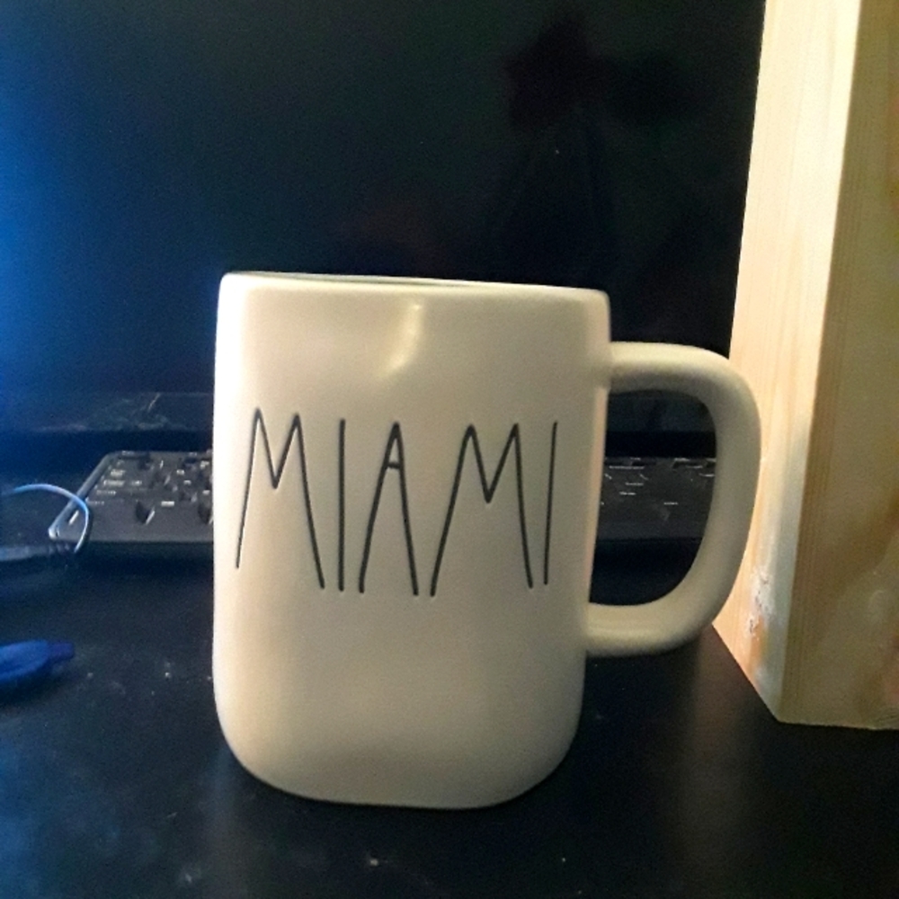 Rae Dunn Mug